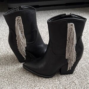 Elegant Black Heeled Boots with Rhinestone Tassels